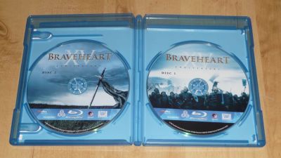 A Rettenthetetlen (2 BD)
