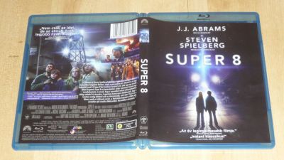 Super 8
