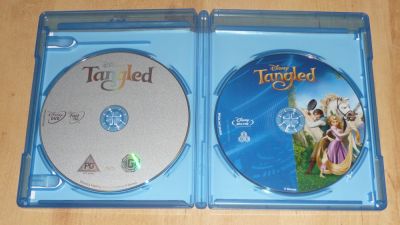 Aranyhaj és a nagy gubanc (BD + DVD)
