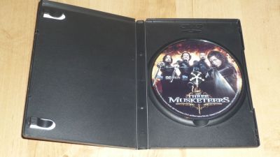 A három testőr (2011)
