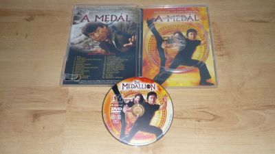 A medál

