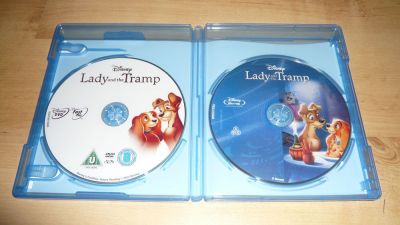 Susi és Tekergő (BD + DVD)
