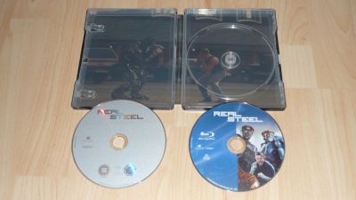 Vasököl (BD + DVD)
