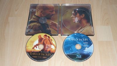 A Nap könnyei (BD + DVD)
