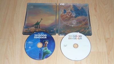 Dínó tesó (BD + DVD)
