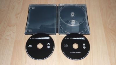 Csillagok között (2 BD)
