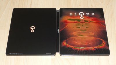 Jelek (BD + DVD)
