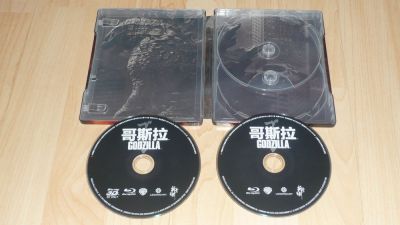 Godzilla (2014) (BD3D + BD)
