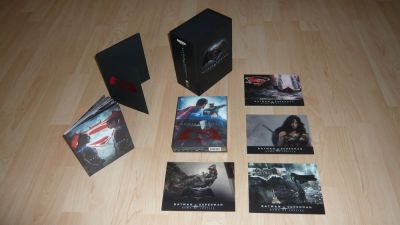 Batman Superman ellen: Az igazság hajnala (mozi és bővített változat)  (BD3D + 2BD + UHD)
